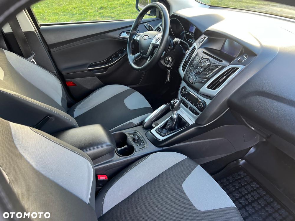 Ford Focus - 6