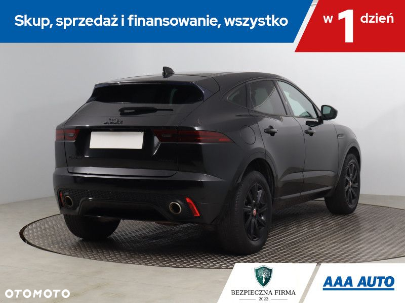 Jaguar E-Pace - 6