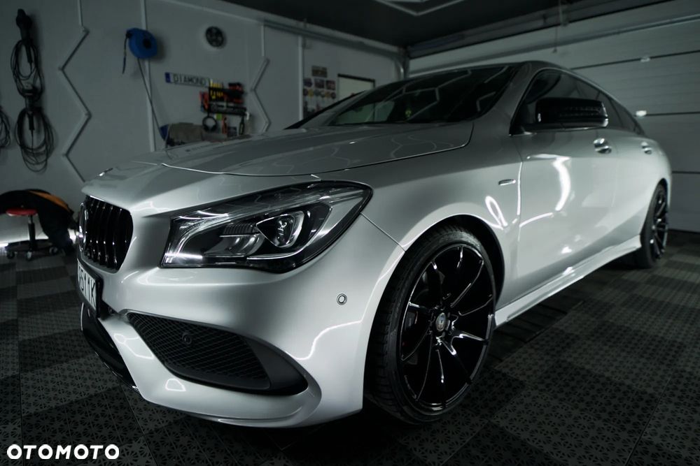 Mercedes-Benz CLA 250 4Matic 7G-DCT Sport - 3