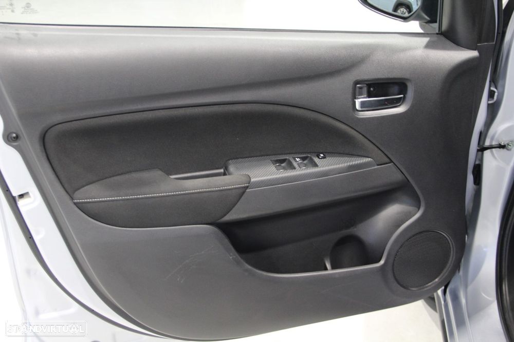 Mitsubishi Space Star 1.2 Intense Connect Edition - 5