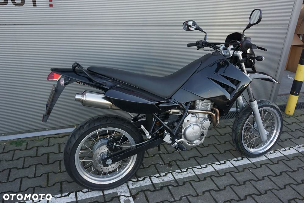 MZ 125SM