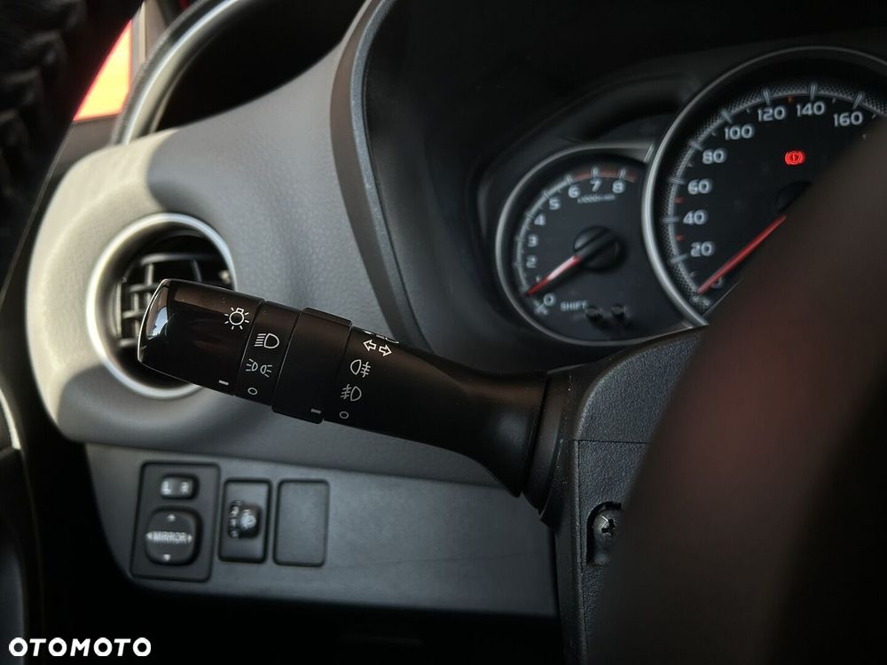 Toyota Yaris 1.33 Premium EU6 - 33
