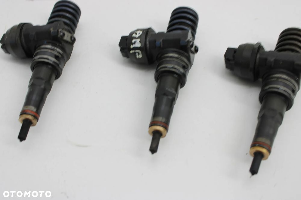 Silnik 1.4 tdi AMF Pompwtryskiwacz Wtrysk BOSCH - 5