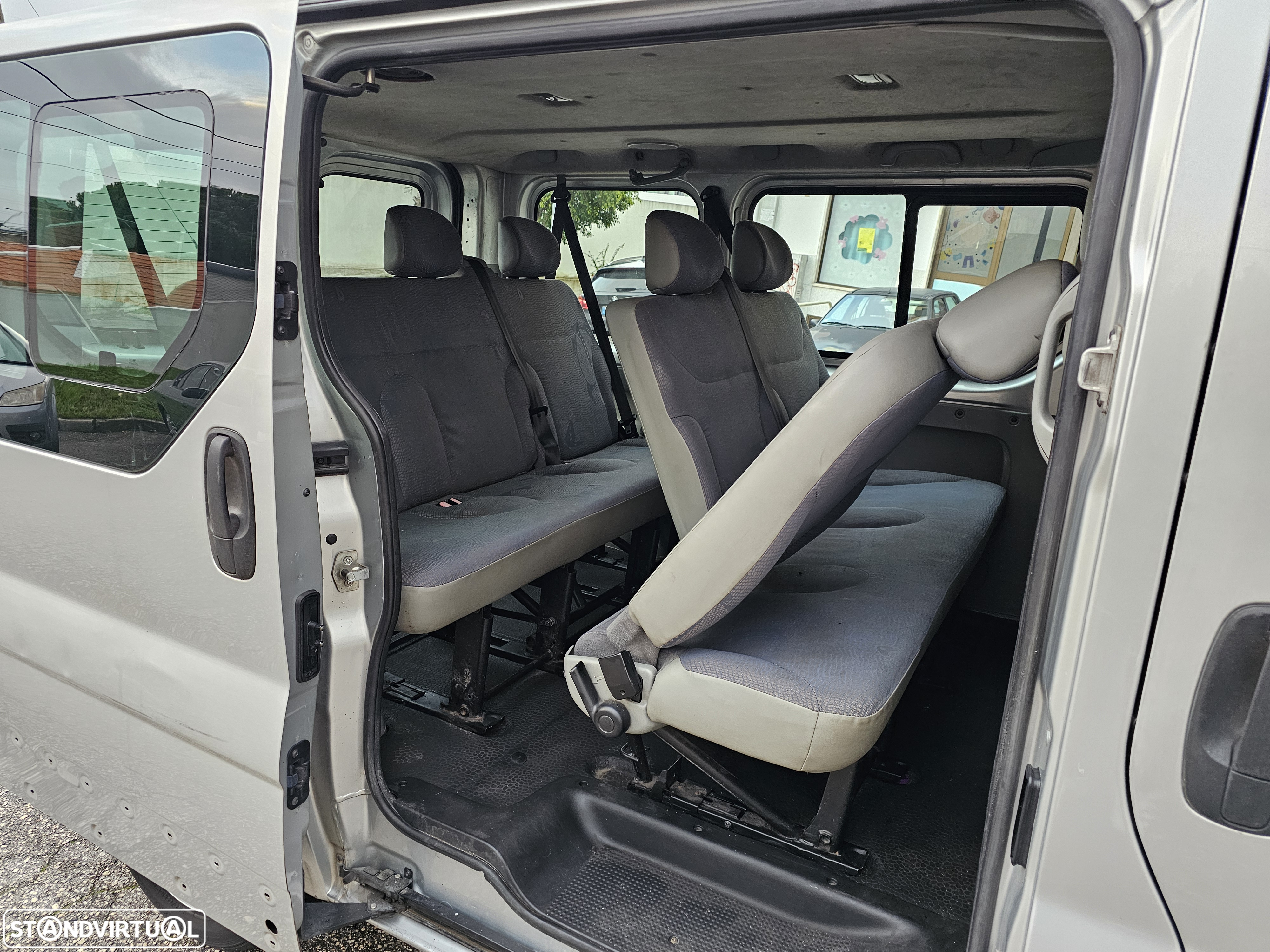 Renault Trafic 1.9 dCi L1H1 1.2T 100 9 - 12