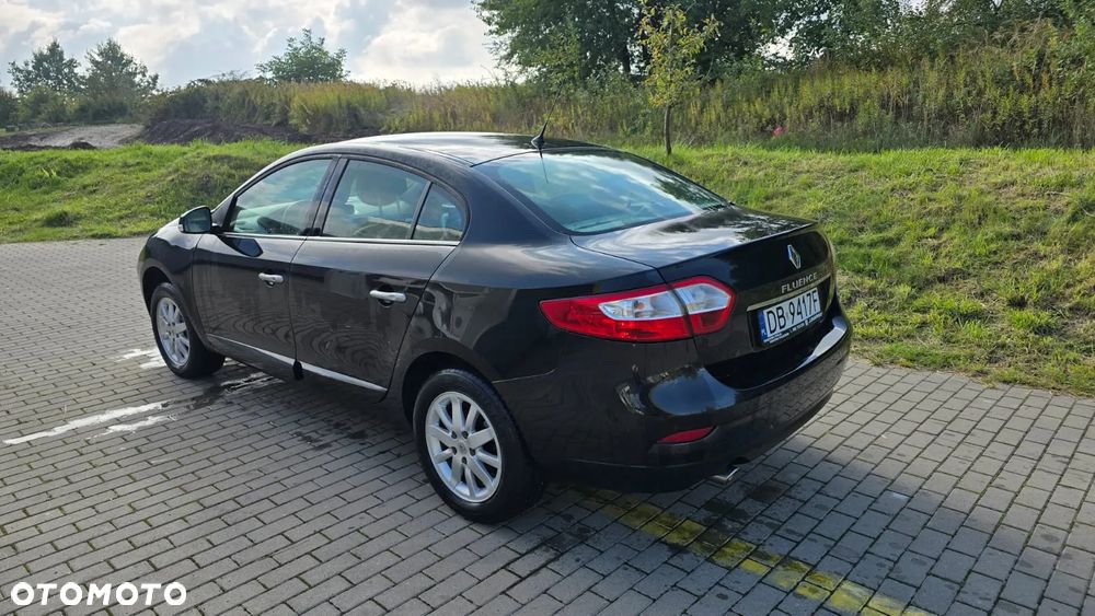 Renault Fluence 1.6 16V Expression - 13