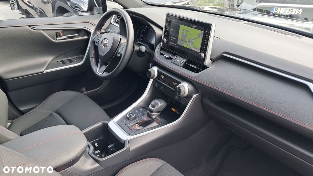 Toyota RAV4 - 9