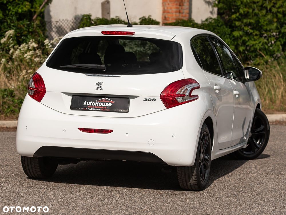 Peugeot 208 120 VTI Intuitive - 14