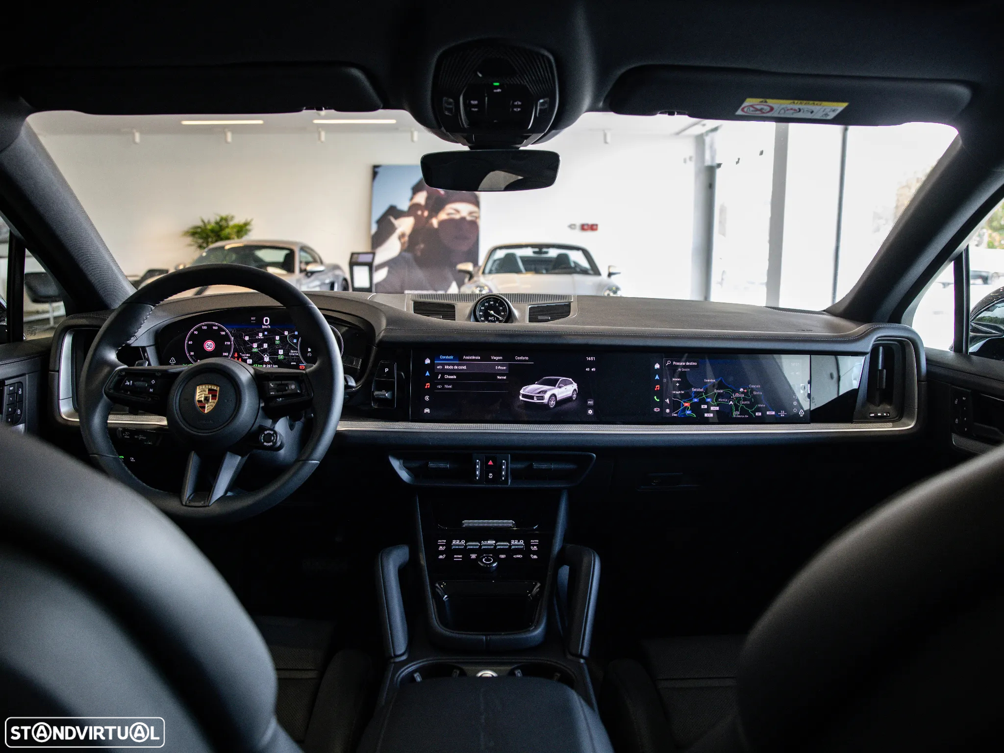 Porsche Cayenne Coupé E-Hybrid - 36