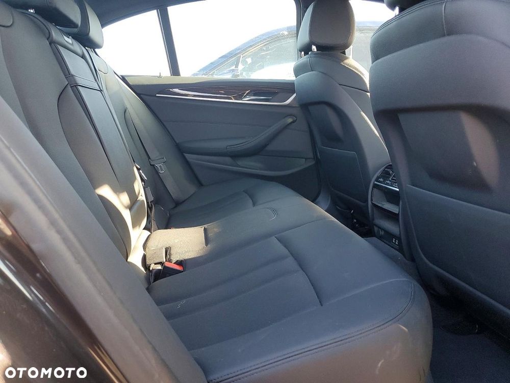 BMW Seria 5 530i GPF M Sport sport - 10