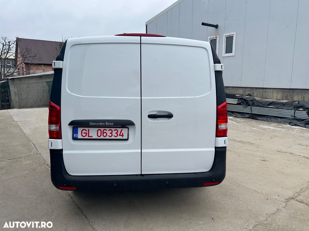 Mercedes-Benz Vito - 30