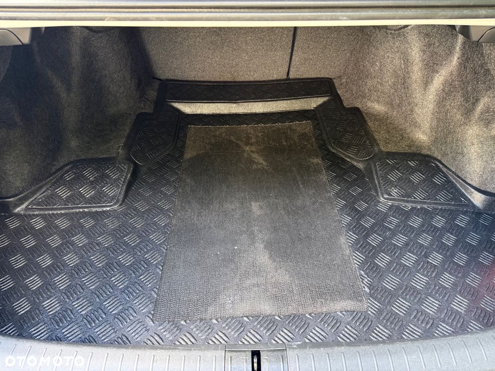 Honda Accord 2.0 Executive - 25