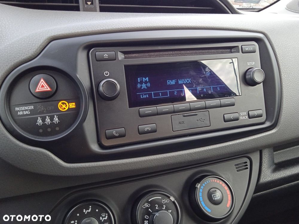 Toyota Yaris 1.5 Active - 24