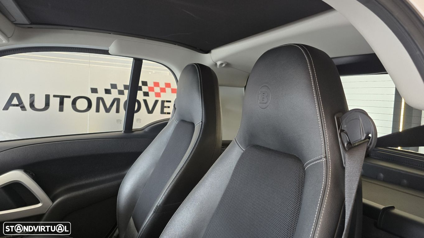 Smart ForTwo Coupé 1.0 T Brabus Xclusive - 34