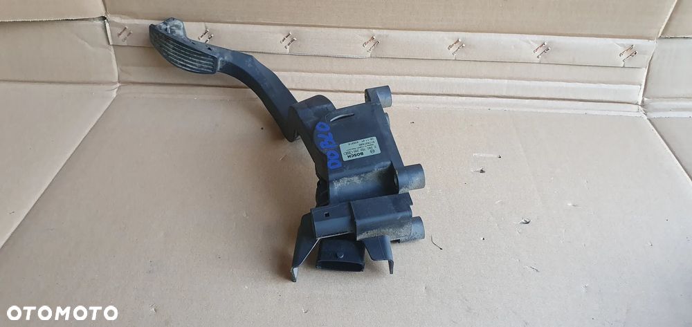 Pedał gazu potencjometr Fiat Doblo I Lift 1.3 Multijet 517831680 - 5