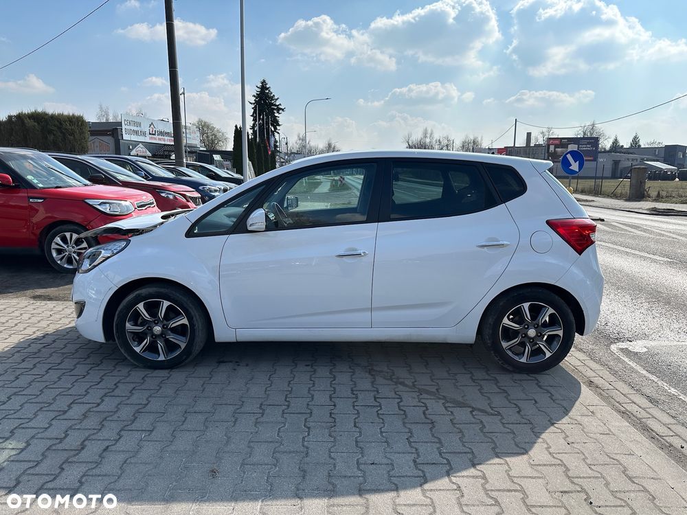 Hyundai ix20 1.4 Premium blue - 8