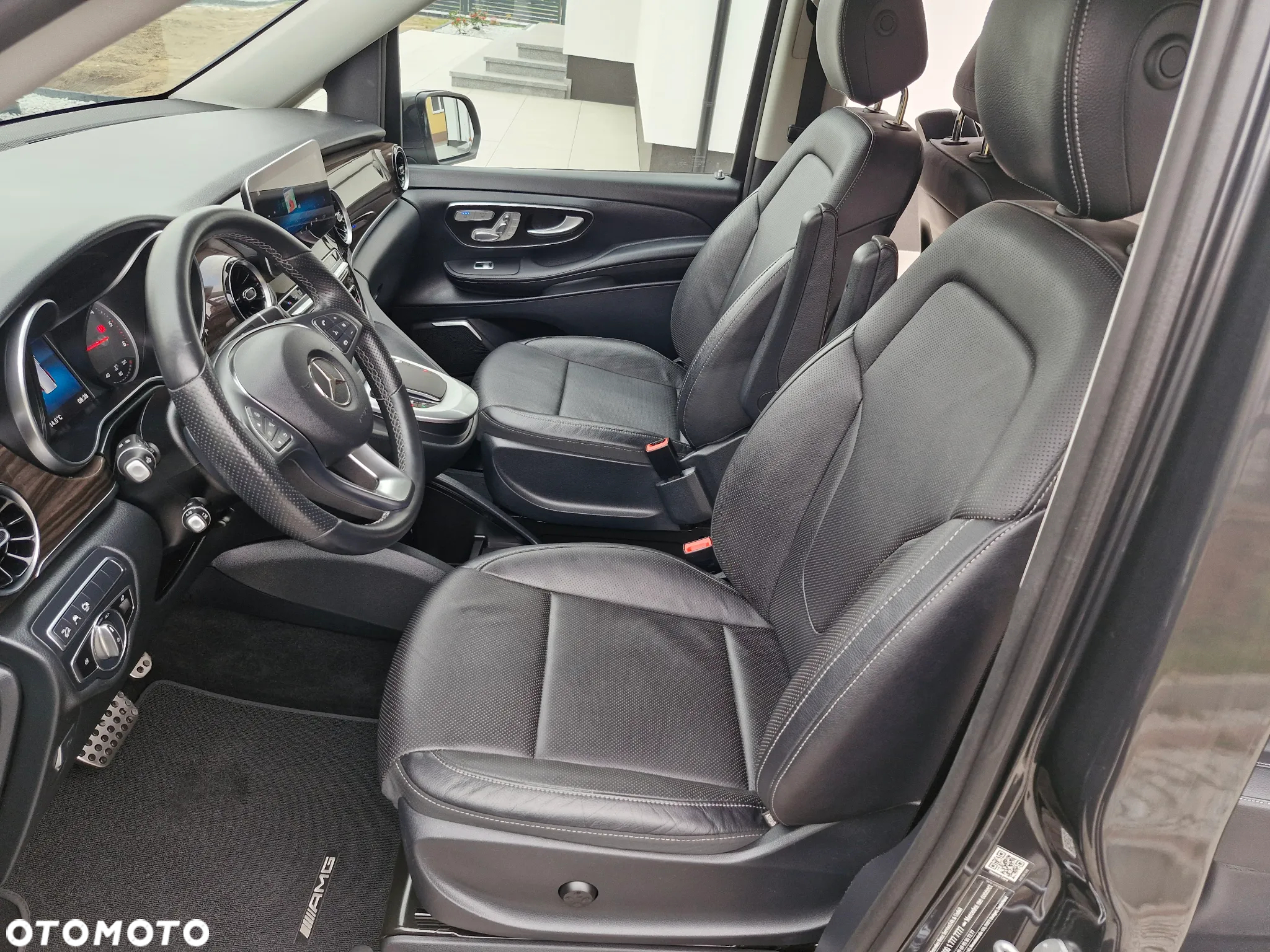 Mercedes-Benz Klasa V 300 d lang 4Matic 9G-TRONIC Avantgarde Edition - 7