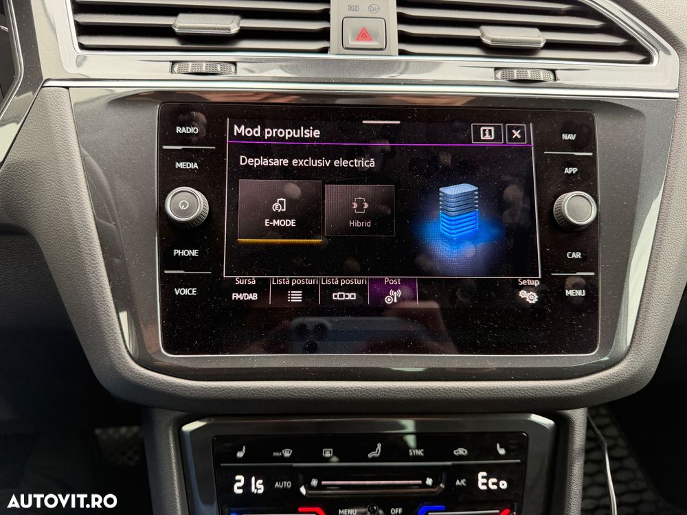 Volkswagen Tiguan - 9