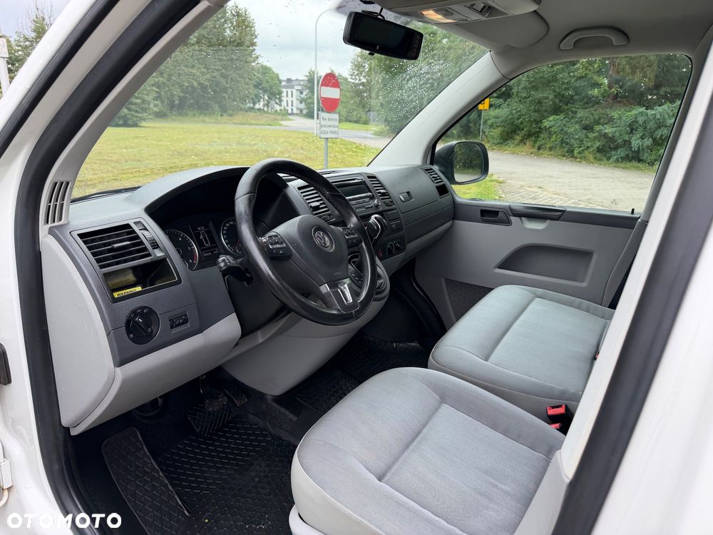 Volkswagen Transporter - 13