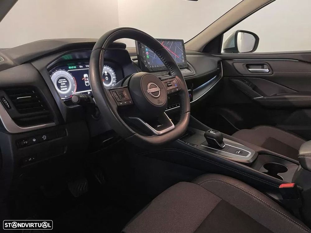 Nissan Qashqai 1.3 DIG-T N-Connecta LED Xtronic - 12