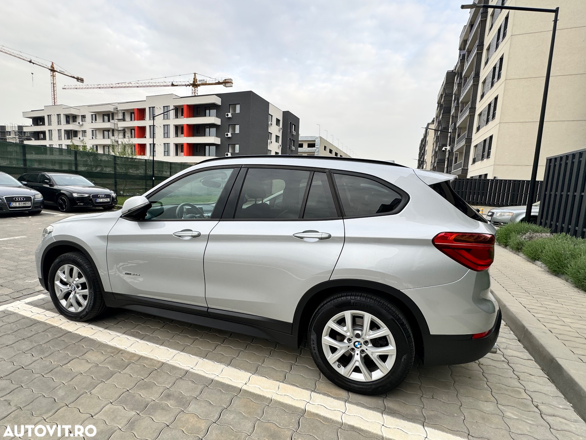 BMW X1 sDrive20d AT - 2