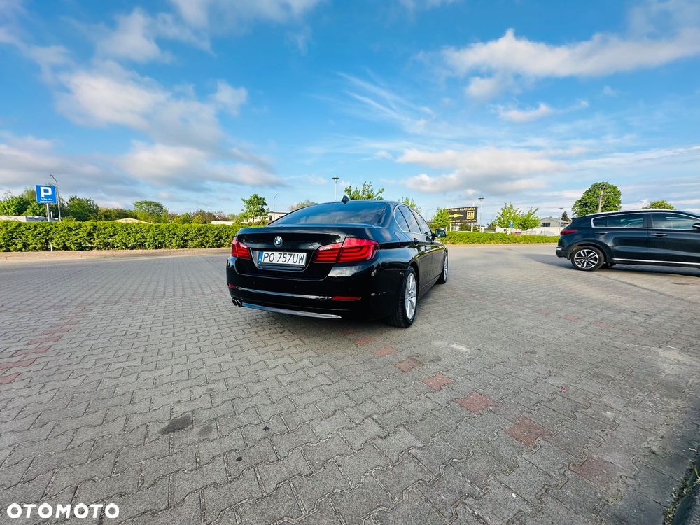 BMW Seria 5 525d - 2