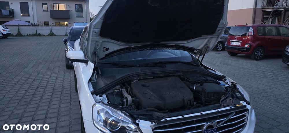 Volvo XC 60 - 5