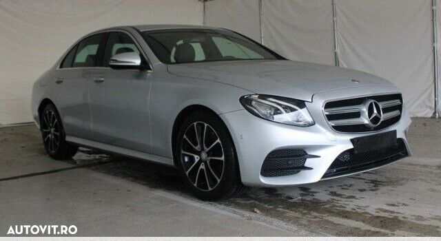 Mercedes-Benz E 200 d T 9G-TRONIC - 1