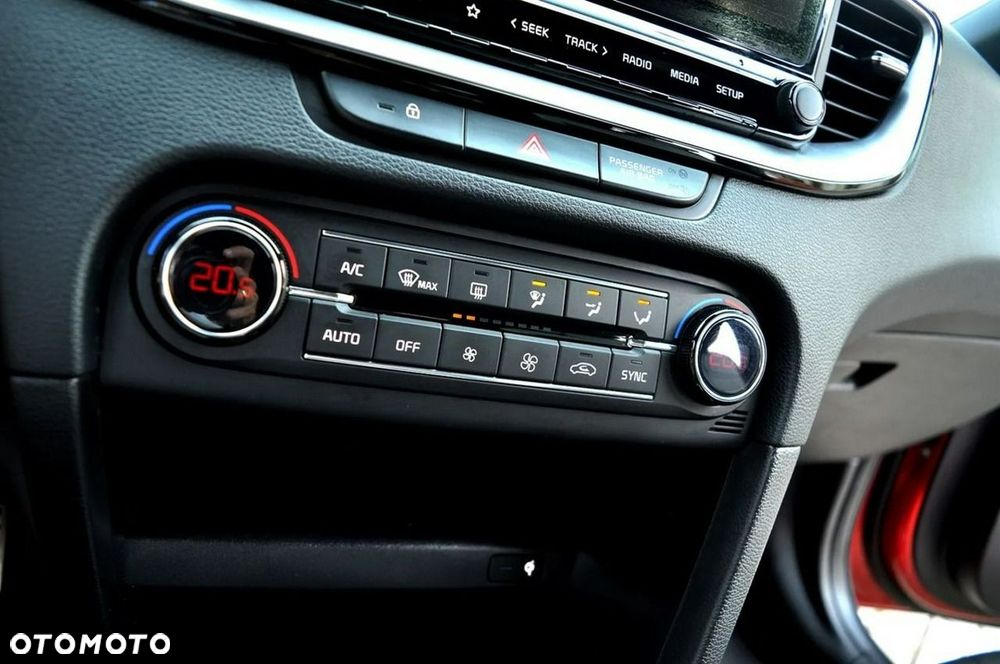 Kia ProCeed 1.4 T-GDI GT Line - 33