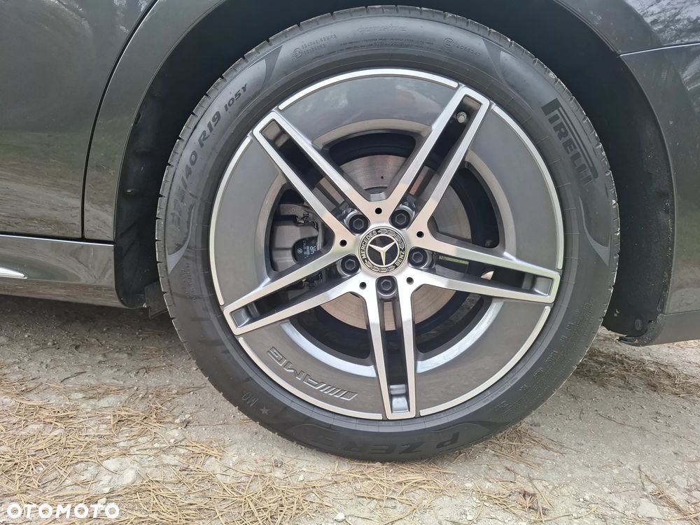 Mercedes-Benz Klasa E 200 9G-TRONIC Edition AMG Line - 13