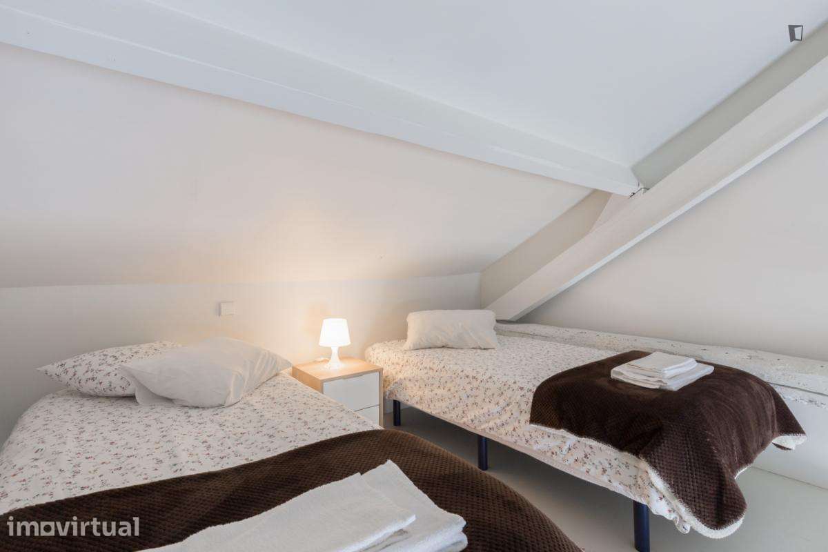 Apartamento com 2 quartos - localizado em Vitória Porto - Grande imagem: 4/43