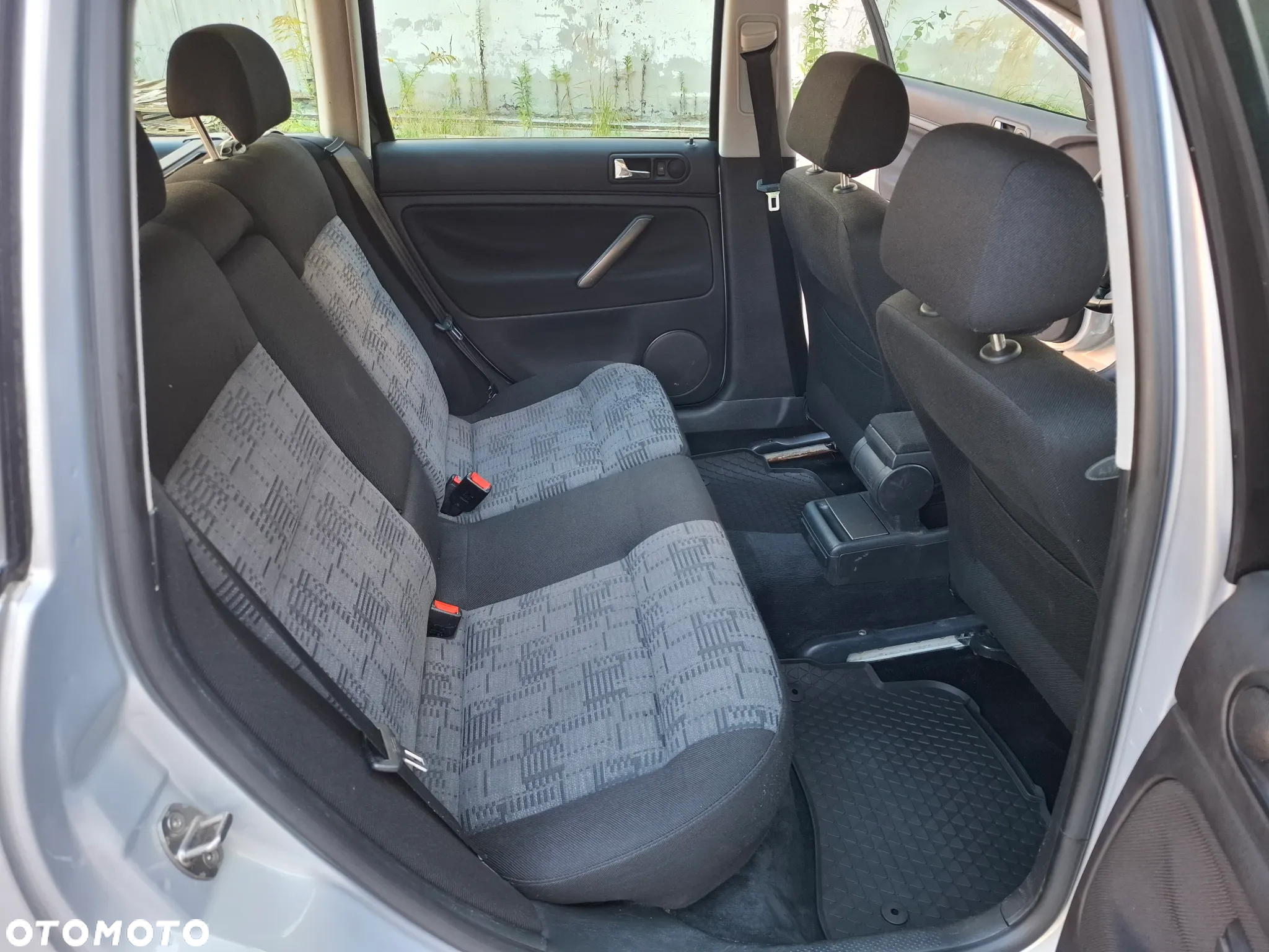 Volkswagen Passat 1.8T - 15