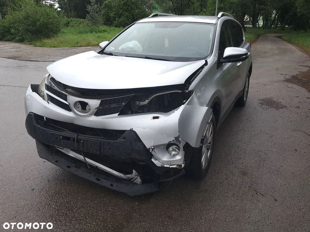 Toyota RAV4 - 18