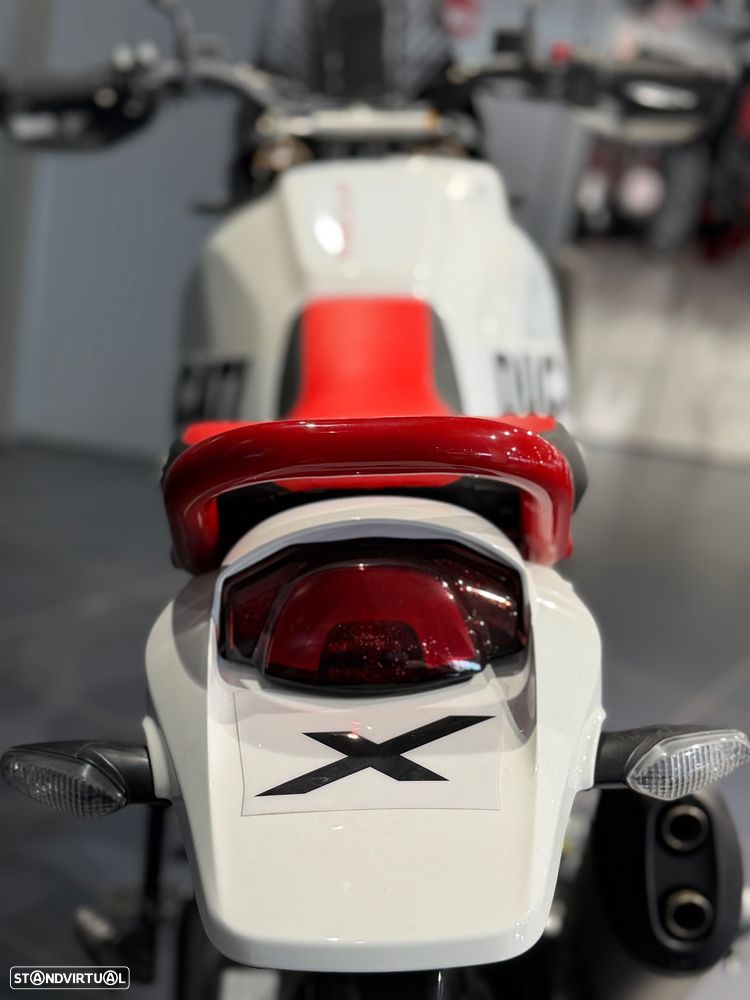 Ducati DesertX Rally - 8