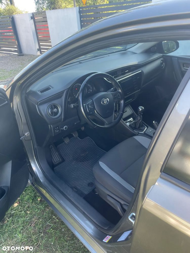 Toyota Auris 1.6 Active - 3