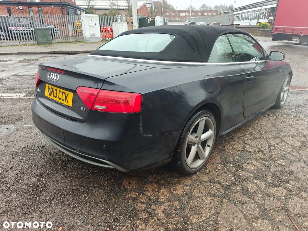 Audi A5 Cabrio 2.0 TDI DPF - 5