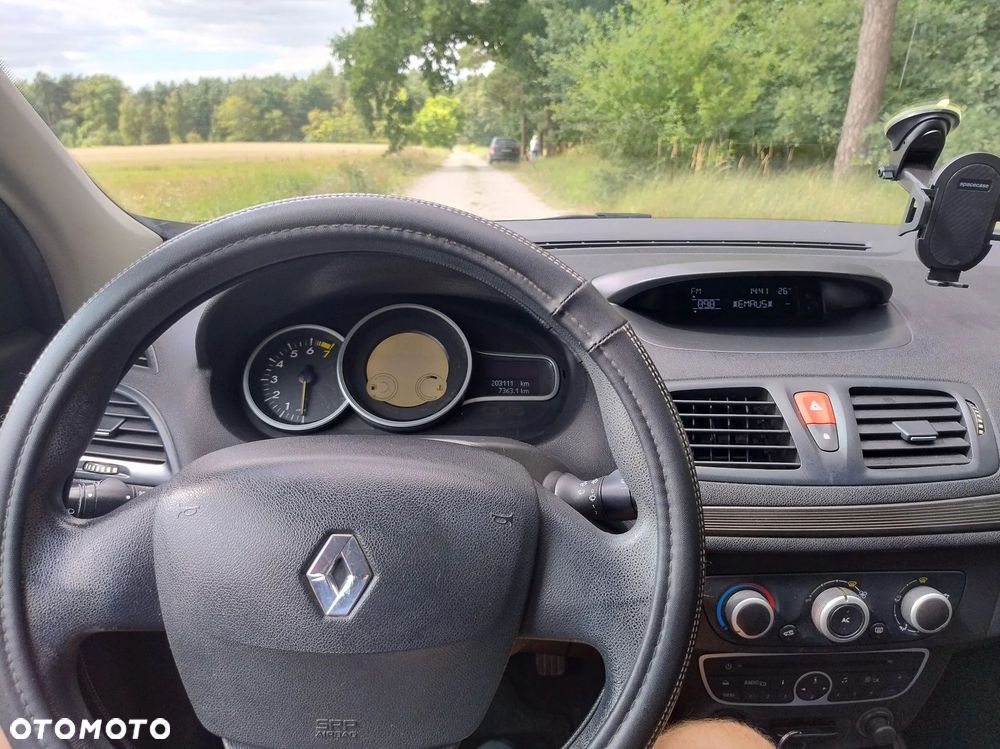Renault Megane 1.6 16V Authentique - 8