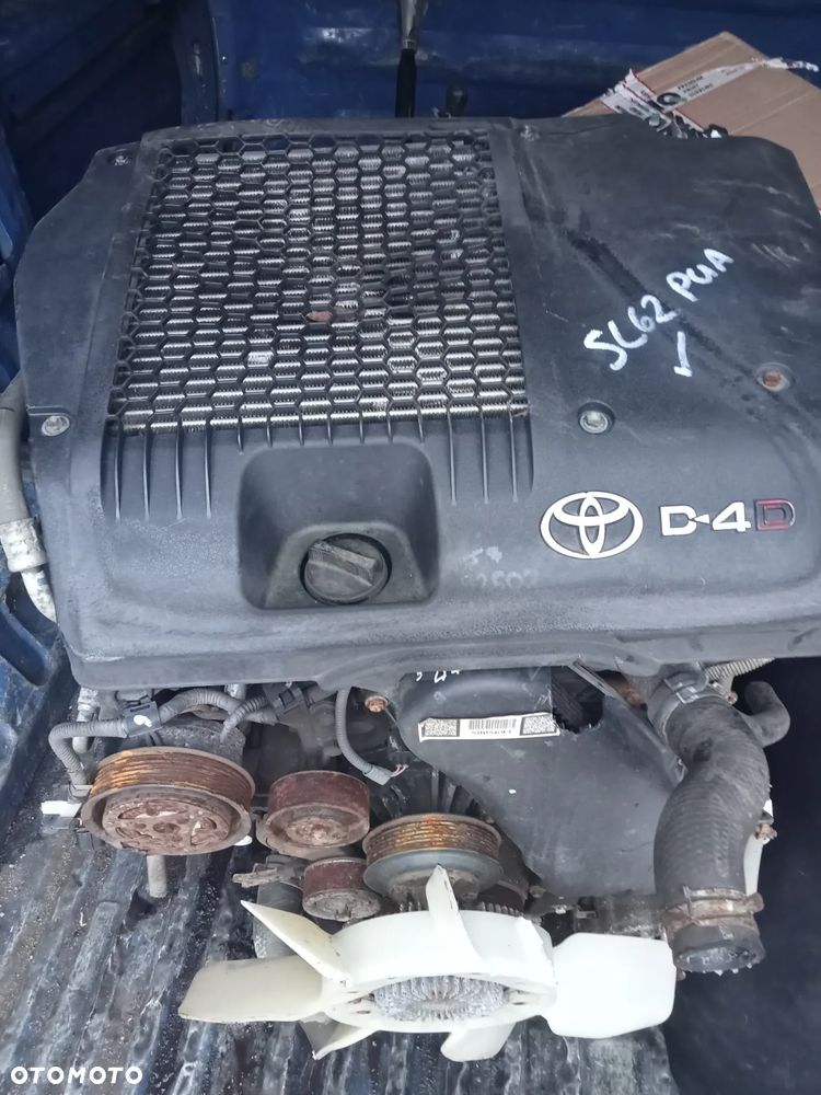 silnik toyota hilux 2.5 d4d 2kd słupek - 1