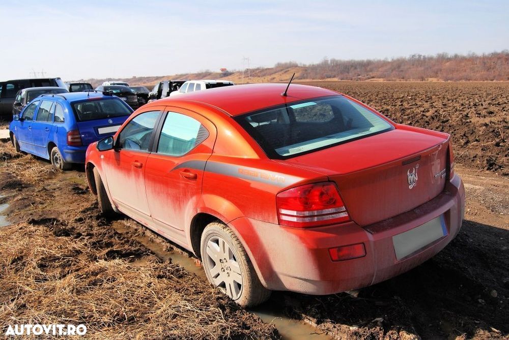 Dezmembrari Dodge Avenger 2.0 CRD 2008 2009 Piese Dodge Avenger 2.0 CRD manual 6 trepte - 1