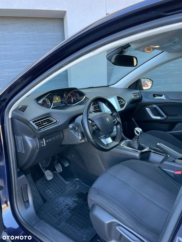 Peugeot 308 SW 1.6 BlueHDi Business Line S&S - 12