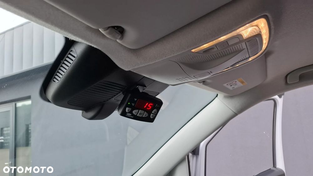 Mercedes-Benz Vito - 16