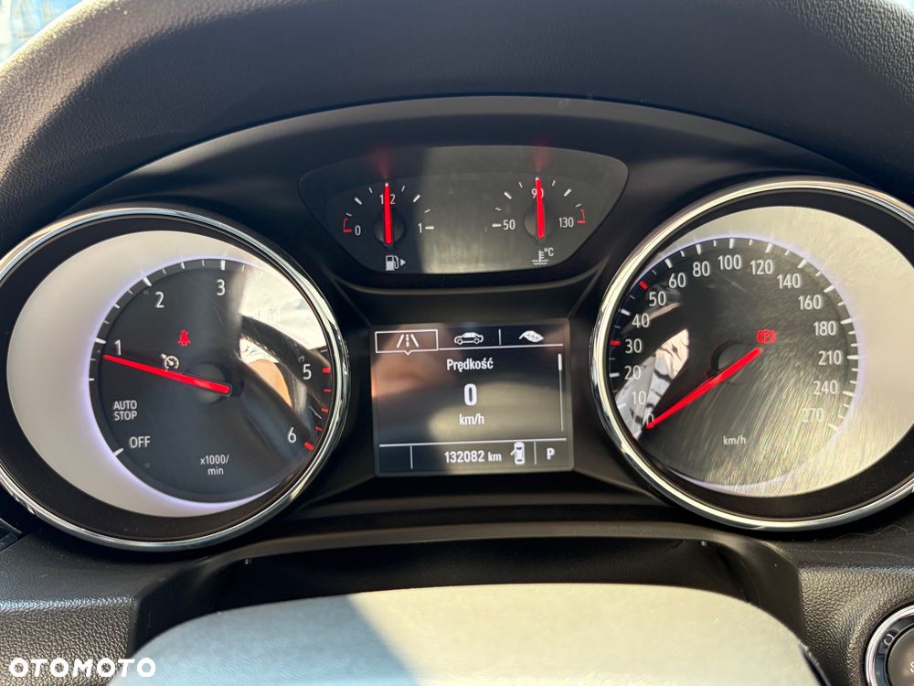 Opel Insignia 2.0 CDTI Innovation S&S - 12