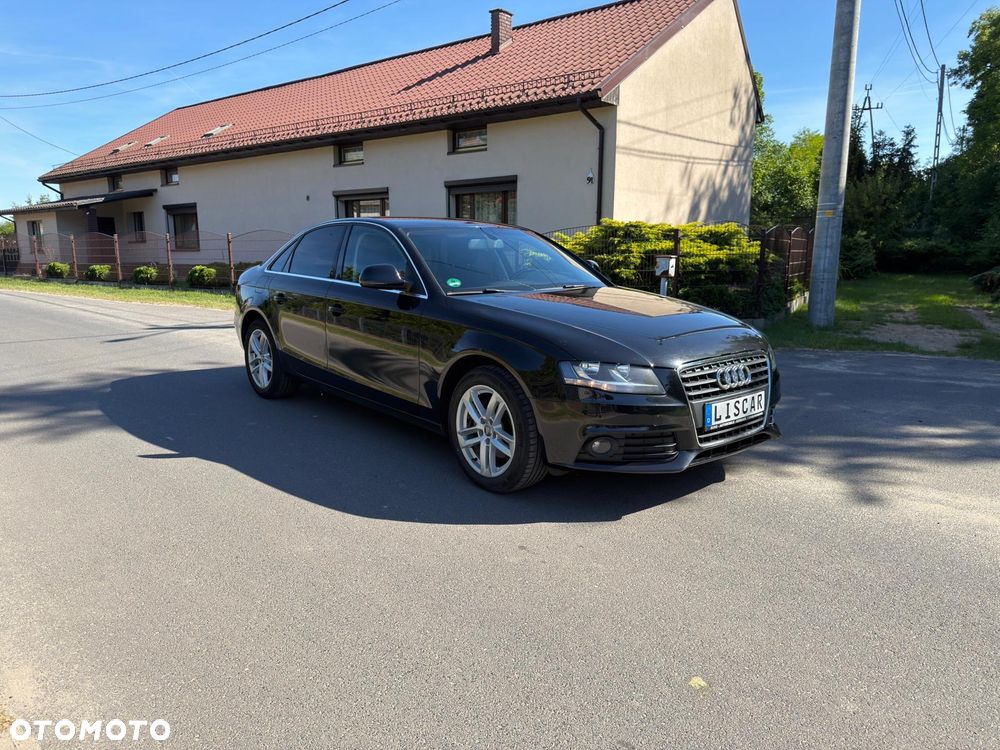 Audi A4 Limousine 1.8 TFSI Ambiente - 1