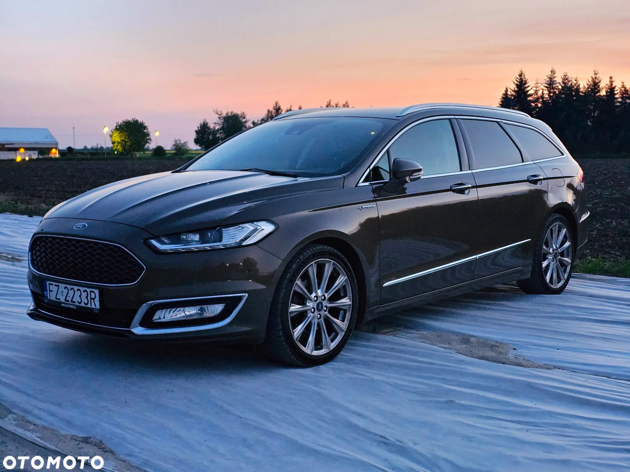 Ford Mondeo 2.0 TDCi Bi-Turbo PowerShift-Aut Vignale - 4
