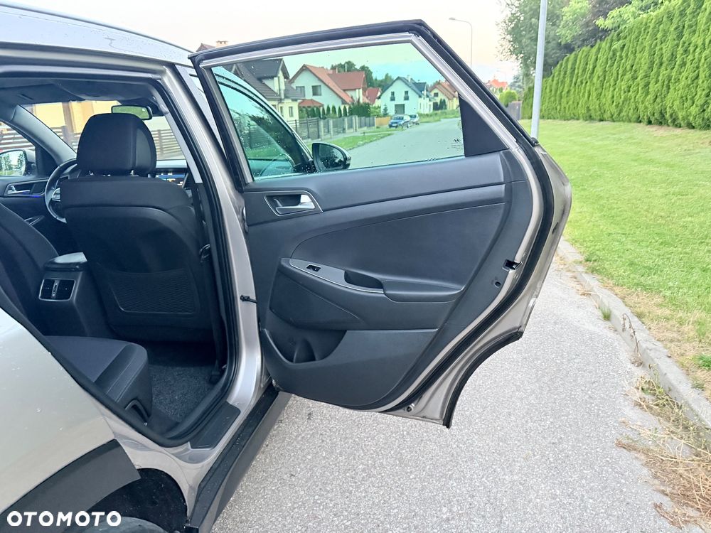 Hyundai Tucson - 8
