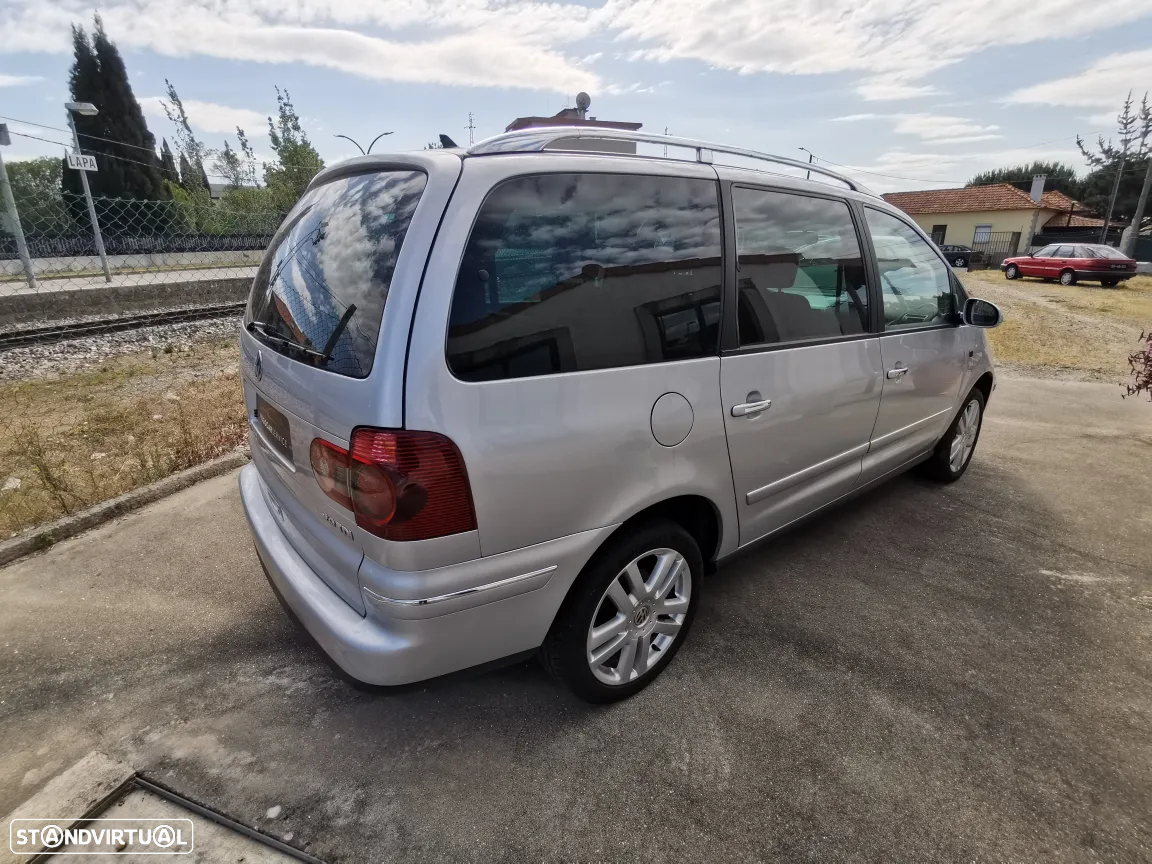 VW Sharan 2.0 TDi Highline - 6