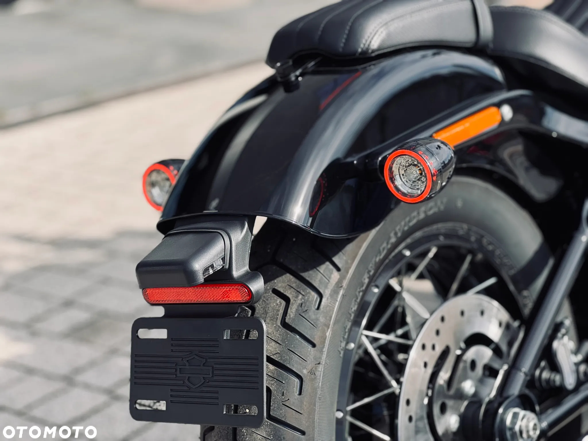 Harley-Davidson Softail Street Bob - 10