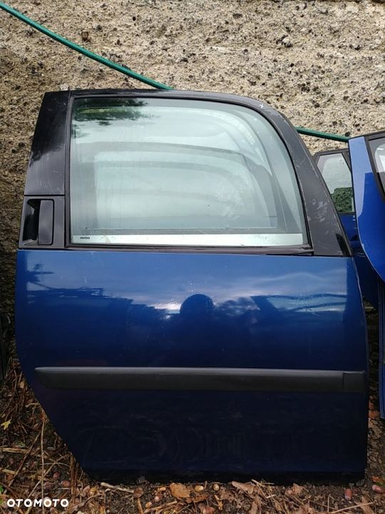 SKODA ROOMSTER DRZWI TYŁ PRAWE - 1