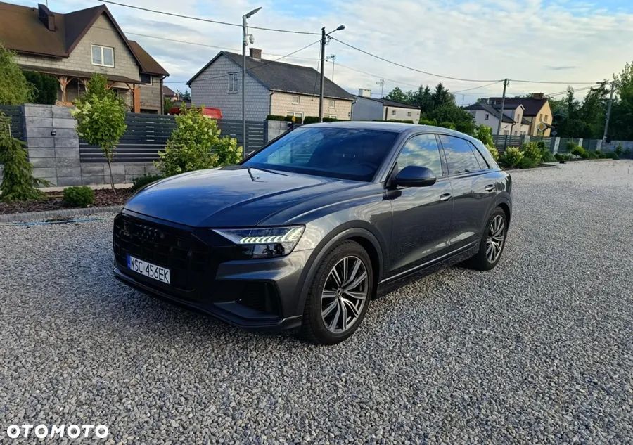 Audi SQ8 TFSI Quattro Tiptronic - 1