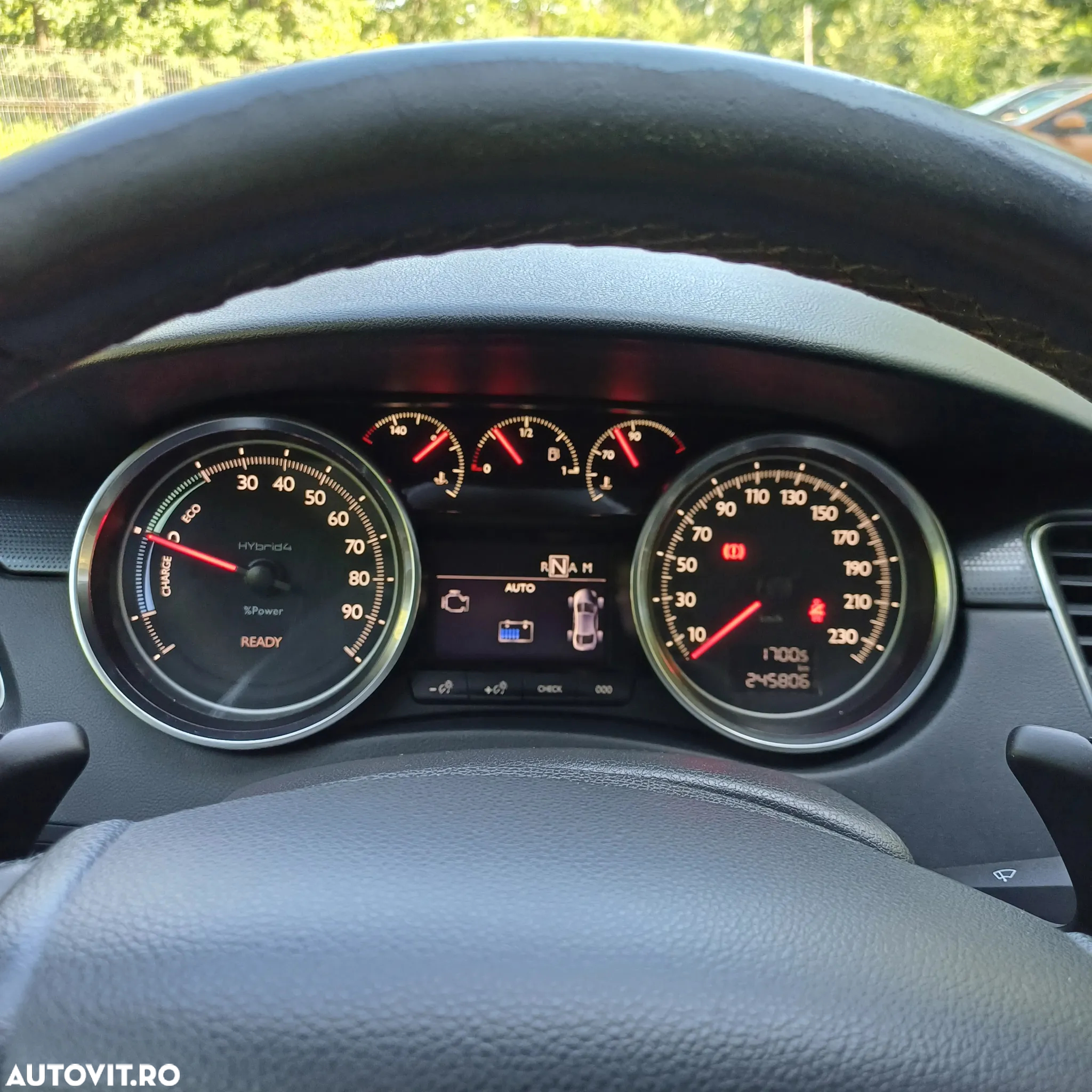 Peugeot 508 RXH 2.0 HDi FAP BMP Hybrid4 - 32