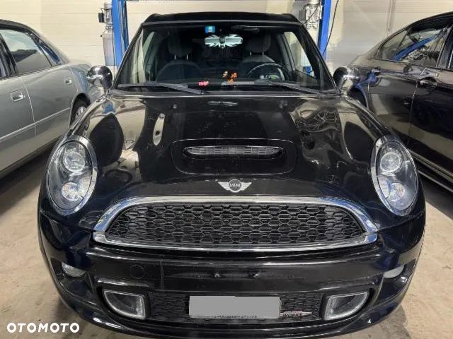 Mini Clubman 2011 photo 3